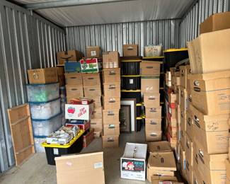 Antique Tea Leaf stoneware collection located in Sycamore, IL. Samples are available at the sale for viewing.