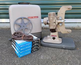 8mm Bell Howell Film Projector 122LR