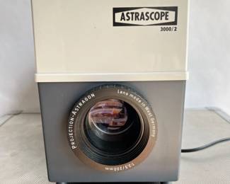 VTG Astroscope 3000 2 For Photo or Opaque Object Projection