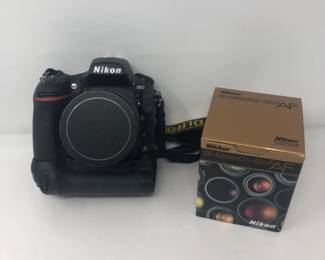 Nikon D810 DSLR Digital Camera with Lens and Battery Pack