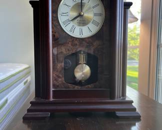 Small Mantle Clock 