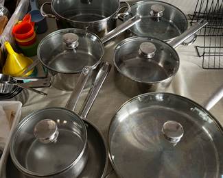 Stainless Steel Pots and Pans 