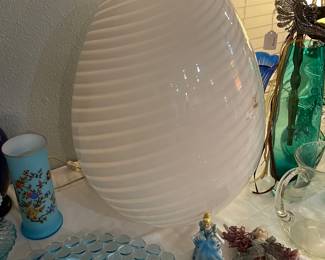 Rare Murano Glass Italy Egg Lamp 