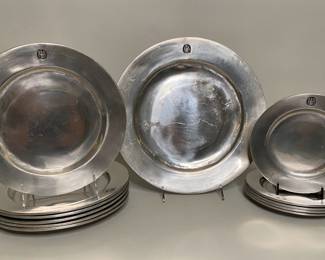 Wilton Armetale "Colonial Crest" 12 Piece Partial Dinner Service
