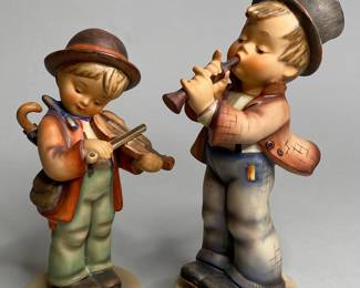 Goebel Hummel #2/5 Little Fiddler, 1975 And Goebel Hummel #85/2 Serenade
