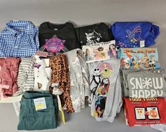 Lot 320 | New Kids Graphic Long Sleeve Shirts & More
