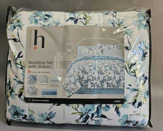 Lot 347 | New Home Expressions Queen Bedding Set