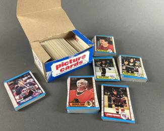 Lot 228 | O-Pee-Chee 89-90 NHL Cards