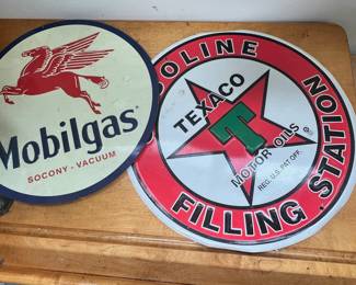 Texaco Gasoline Filling Station Metal Sign, Mobilgas Socony-Vacuum Metal Sign