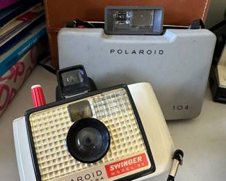 Polaroid Swinger Land Camera - Model 20