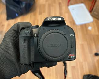 Canon EOS Rebel XST DSLR Camera