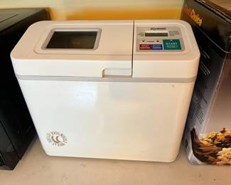 Zojirushi Automatic Bread Maker