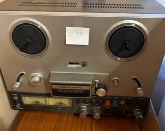 Realistic Reel To Reel Tape Deck - TR-3000