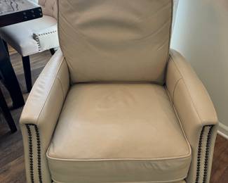 Reclining Chair, Photo 1 of 2