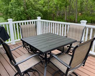 Outside Patio Set w/Four Chairs