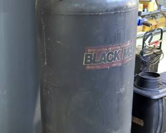 Coleman Powermate Black Max 60 Gal Air Compressor, Model BL6506016, Powers On