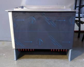 Cornelius Harmon Food Service Technologies Inc, Under Bar Ice Chest With 14 Valves, Model C2123 DI, 19.5" x 24.75" x 22.75"