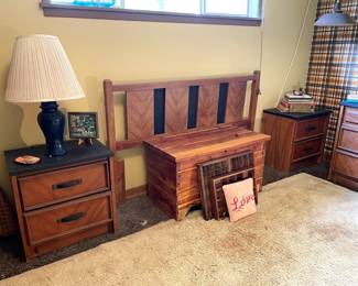 WOOD BED AND 2 NIGHT STANDS