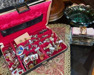 Vintage Mens cuff links, tie tacks and tie clips, Perfume