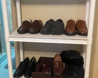 Mens shoes 10.5. - 11 Many New or like new Name brands