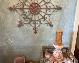 Metal wall decoration 