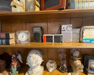 Marble Eggs, Marble Vase, Vintage Transistor Radios