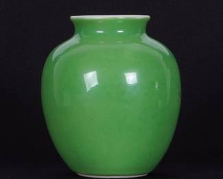 Lot 88: Chinese Apple / Lime Green Porcelain Squat Vase