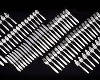 Lot 2: 76 pc Georg Jensen Cactus Sterling Flatware