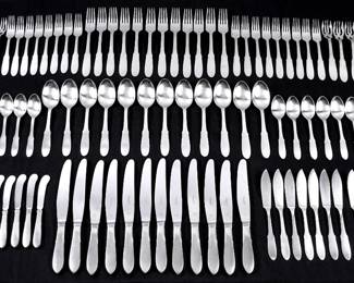 Lot 90: 116 pc Georg Jensen Mitra Stainless Flatware