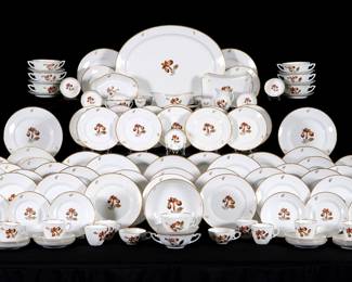 Lot 259: 112 pc Royal Copenhagen Brown Iris China