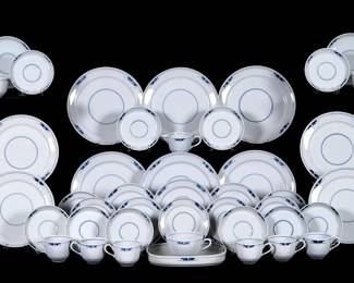 Lot 203: 60 pc Royal Copenhagen Gemina China