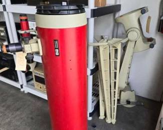 #1090 • Edmund Telescope
