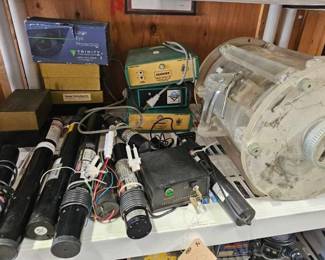 #1612 • Large Lasers, Power Supplies, Glasses, and Acrylic Box
