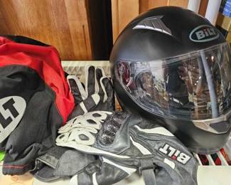 #1600 • Bilt Motorcycle Helmet and Gloves
