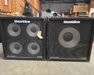 #2060 • (2) Hartke XL-Series Speakers
