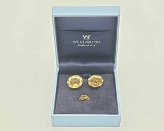 #846 • Wedewood England 1759 Cufflinks & Pin
