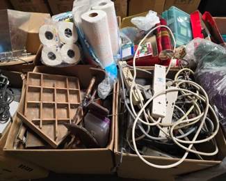 #2222 • Wall Decorations, Surge Protectors, Speakers, Record Player, Christmas Decorations
