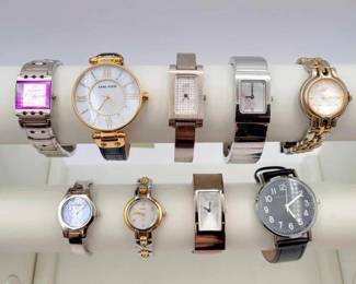 #708 • (9) Women's Watches
