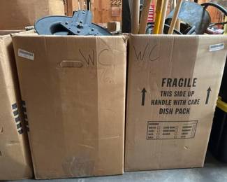 #3176 • 2 Boxes Including Mounting Air Hoes & RYOBI & Power Tools & DeWALT CrowBar Chicken Wire & More

