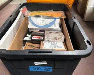 #3118 • Tote & Gasket & Engine Parts
