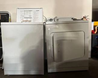 #2202 • Kenmore Washer & Dryer
