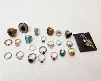 #824 • Costume Jewelry
