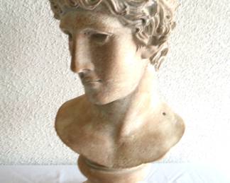 bust of David