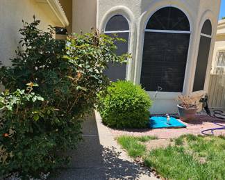 Look for this home. 
Here's the sale address: 
6415 Turnberry Ln NE
Albuquerque, NM 87111