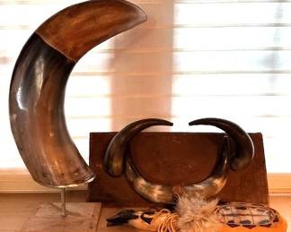Natural bull cow horn, and buffalo split-horn