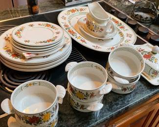 VILLEROY AND BOCH  "SUMMER DAY"