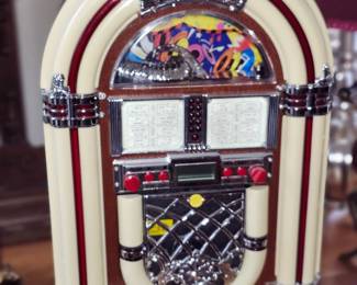 Table Top Jukebox Stereo. 