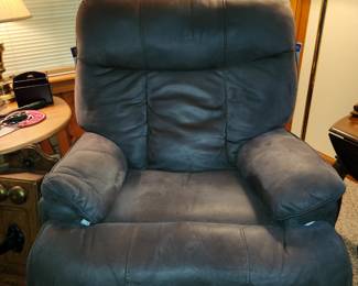 Jackson Catnapper Recliner. 