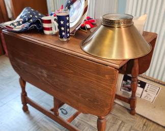 Dropleaf Dinette table. 