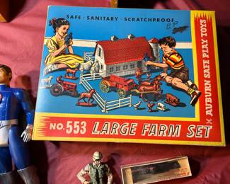 Vintage Auburn Safe Play Toys Large Farm Set #553